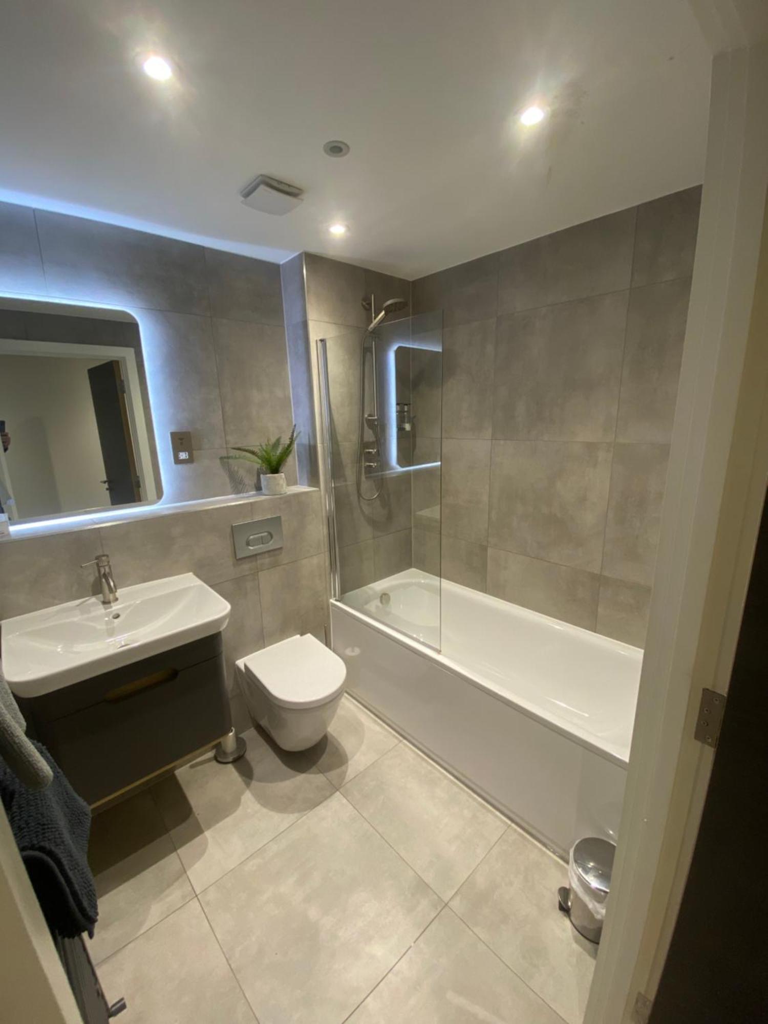 Luxury York Apartment, Free Parking & Free Gym Ngoại thất bức ảnh